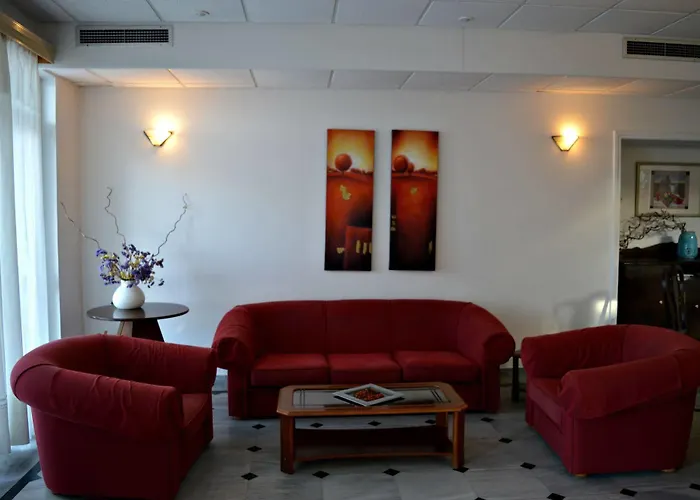 Paradise - Adults Only מלון 3*