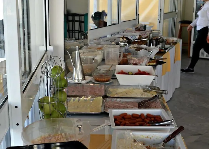 מלון Paradise - Adults Only 3*