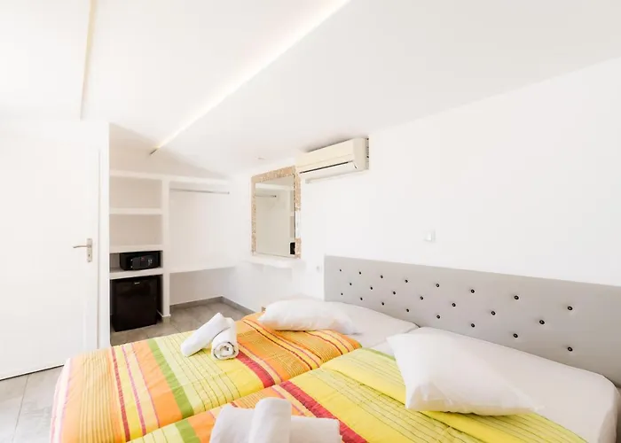 Paradise - Adults Only Hotell