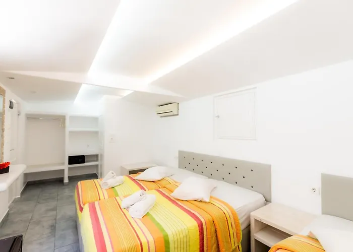 Paradise - Adults Only 3* Platys Gialos (Mykonos)